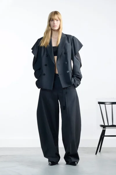 Look 7